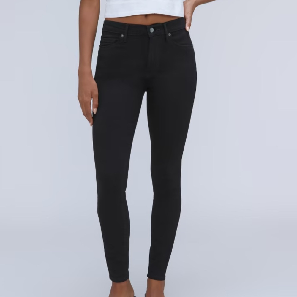The Mid-Rise Skinny Stretch Jean